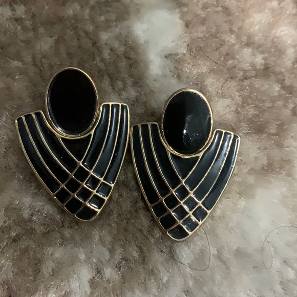 Black and gold earrings - Picture 1 of 1